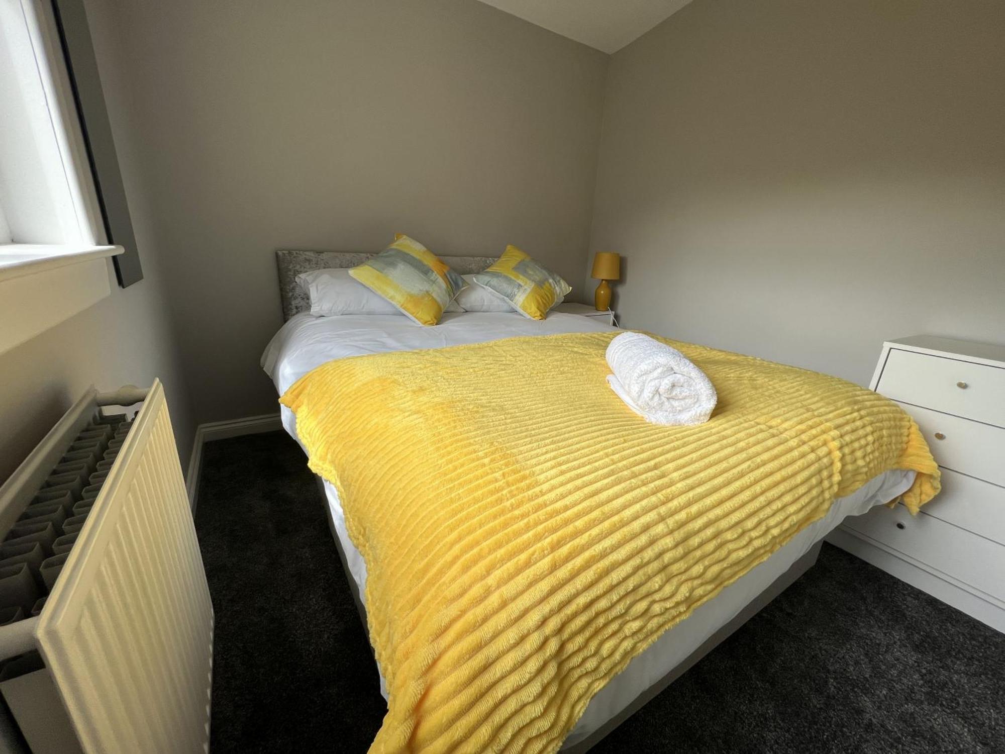 Alexander Road Villa Glenrothes Bagian luar foto